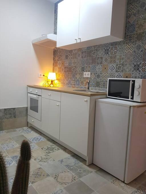 דירות סביליה B Reform Netflix Parking Segun Disponibilidad מראה חיצוני תמונה